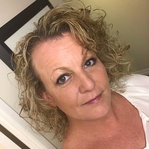 Meet your Posher, Jacki